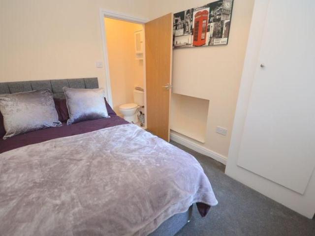 Room for rent in Appleton, Widnes