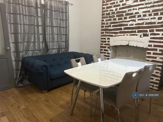 Room for rent in Pendleton, Salford