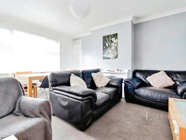 Room for rent in Elmfield, Leicestershire