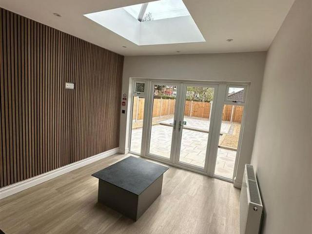 Room for rent in Alton Barnes, Essex