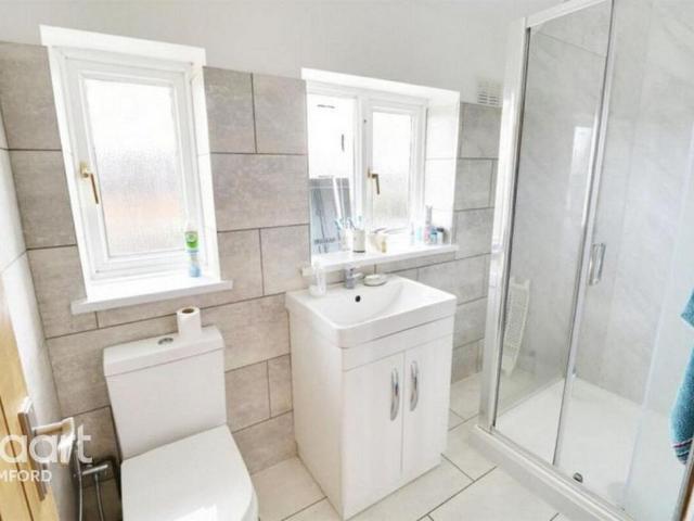 Room for rent in Harold Hill, Greater London