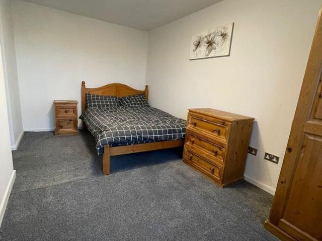 Room for rent in Frankley, Birmingham
