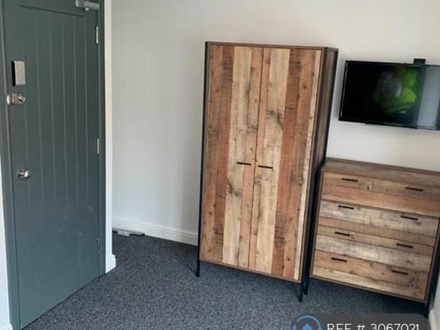 Room for rent in Brownsover, Rugby