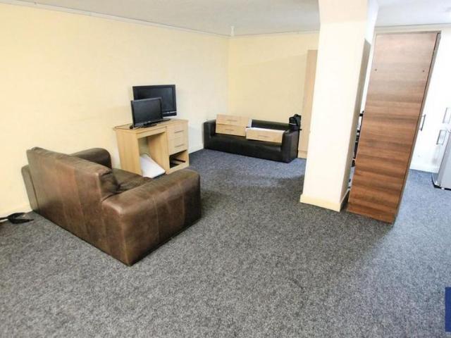 Room for rent in West Yorkshire