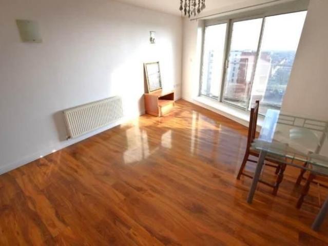 Room for rent in Gants Hill, Greater London