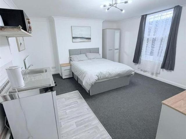 Room for rent in Sheerness, Oad Street