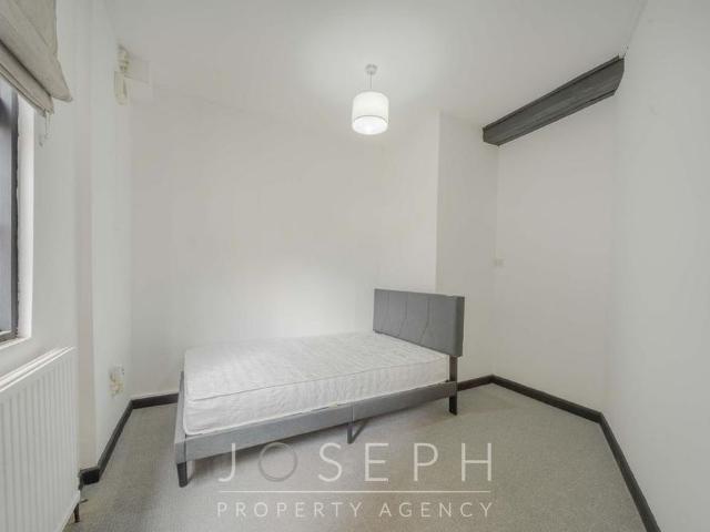 Room for rent in Key Street, Suffolk