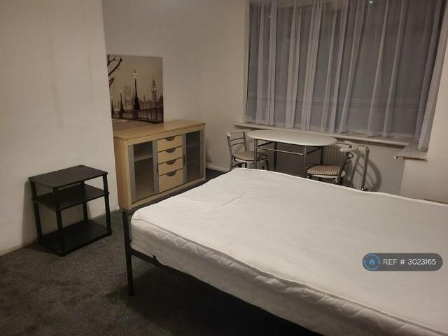 Room for rent in London Borough of Havering, Greater London