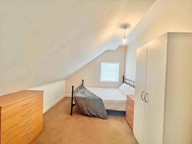 Room for rent in Cotton End, Bedford