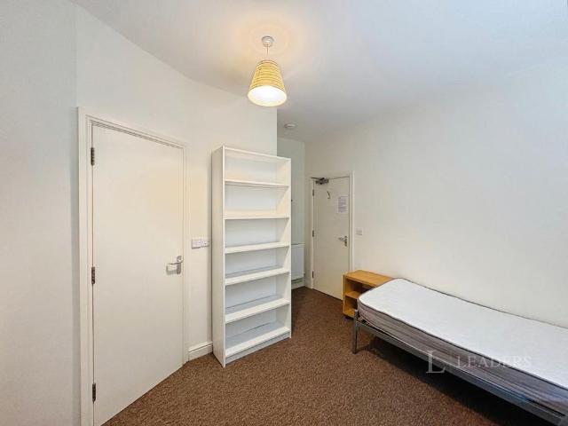 Room for rent in Petersfield, Cambridge