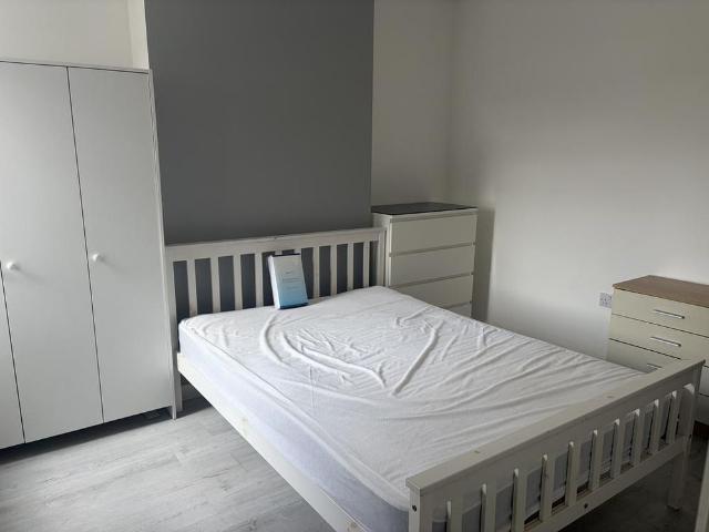 Room for rent in Sankey Bridges, Warrington