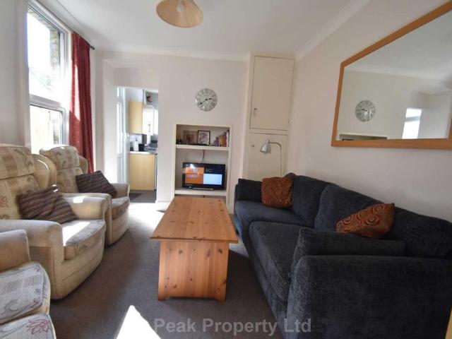 Room for rent in Southend City Centre Neighbourhood, Alton Barnes