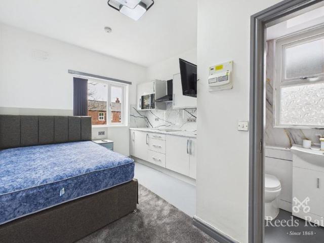 Room for rent in Heaviley, Stockport