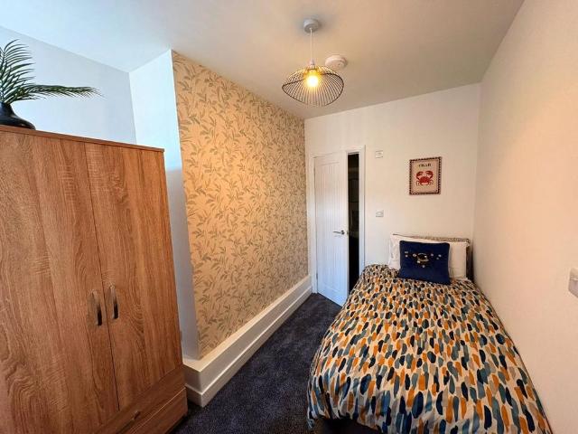 Room for rent in West Bank, Widnes