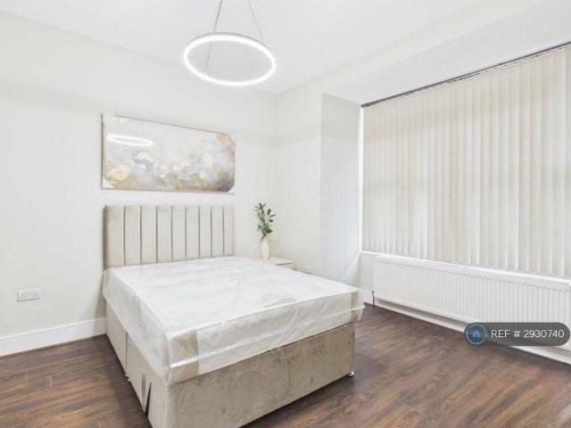 Room for rent in Higher Bartle, Lancashire