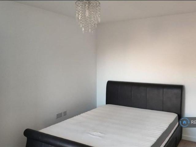 Room for rent in Monks Orchard, Kent