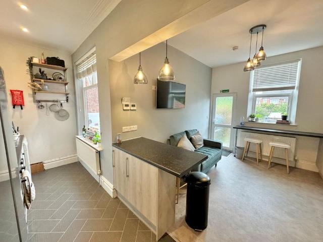 Room for rent in Hazel Grove, Greater Manchester