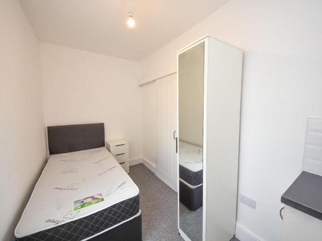 Room for rent in Springfield, Wigan