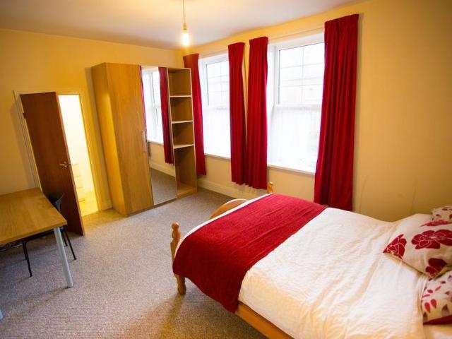 Room for rent in West Midlands