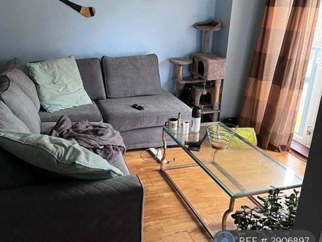 Room for rent in Shinfield