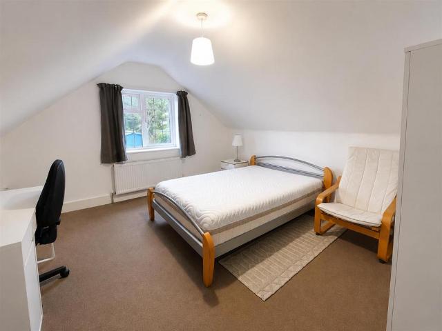 Room for rent in Ickenham, Greater London