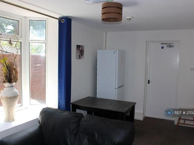 Room for rent in Ladywood, West Midlands