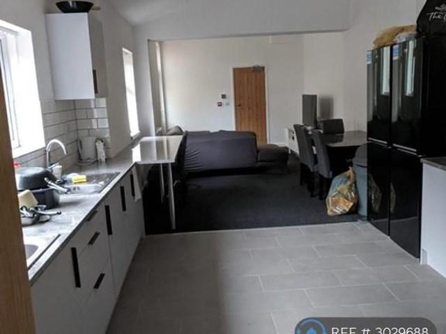 Room for rent in West End, Leicester