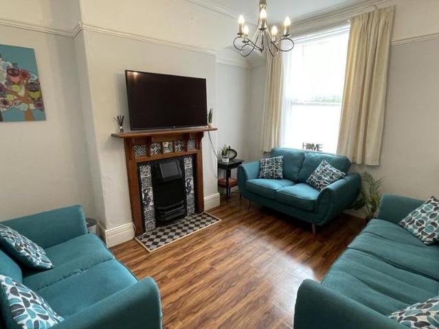 Room for rent in Northgate Village, Two Mills