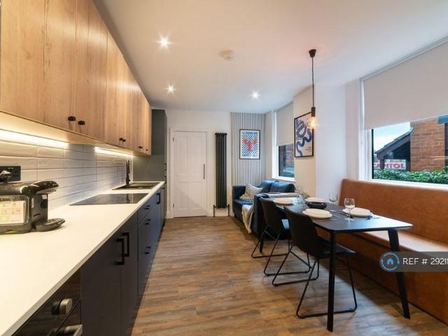 Room for rent in Plungington, Higher Bartle