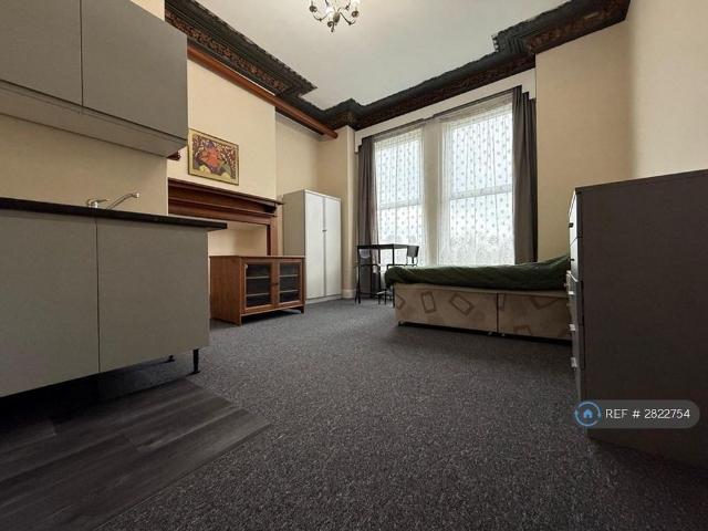 Room for rent in Bromborough Pool, New Ferry