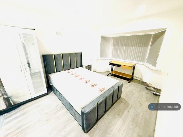 Room for rent in Moor End Green, Gravelly Hill