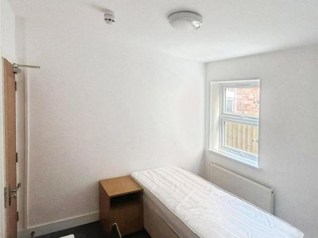Room for rent in Marston, The Slade