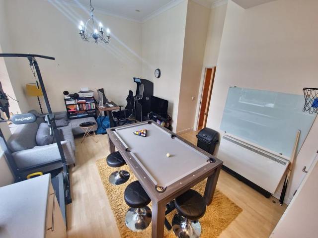 Room for rent in The Meadows, Haddon