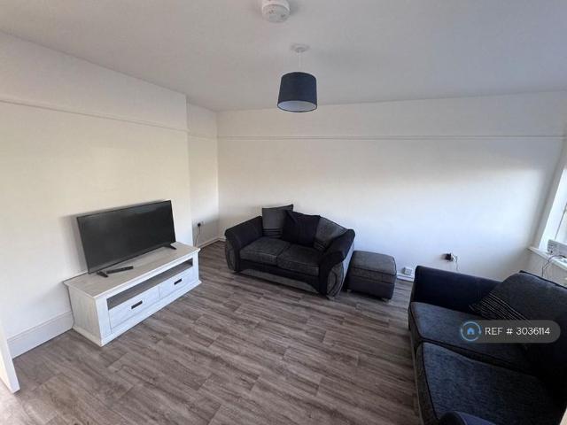 Room for rent in Longton, Stoke-on-Trent