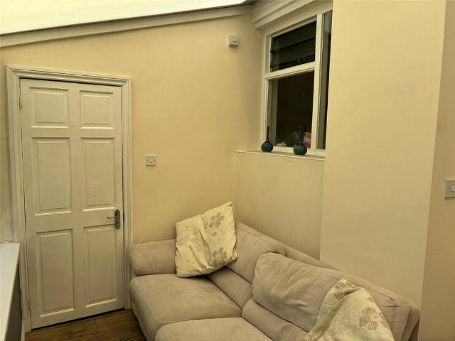 Room for rent in Copnor, City Of Portsmouth