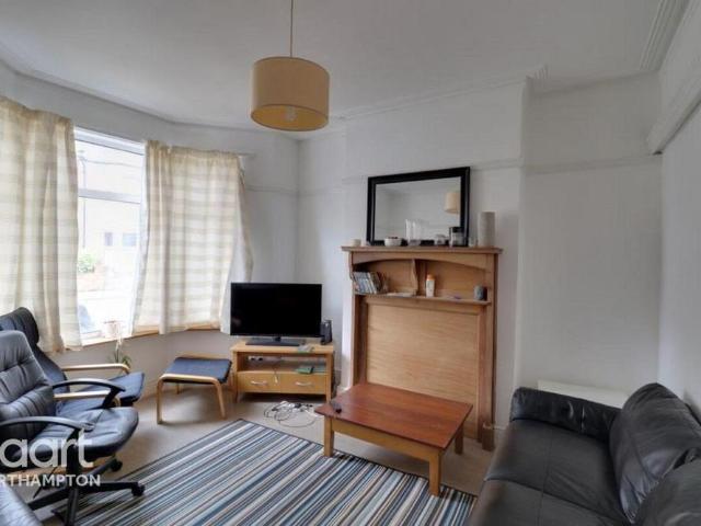 Room for rent in Phippsville, Northampton
