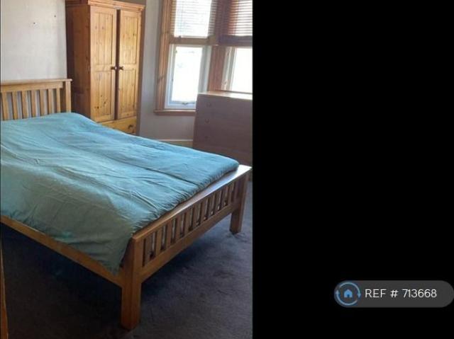 Room for rent in Whitehall, Acol