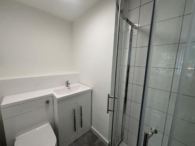 Room for rent in Netherfield, Bletchley