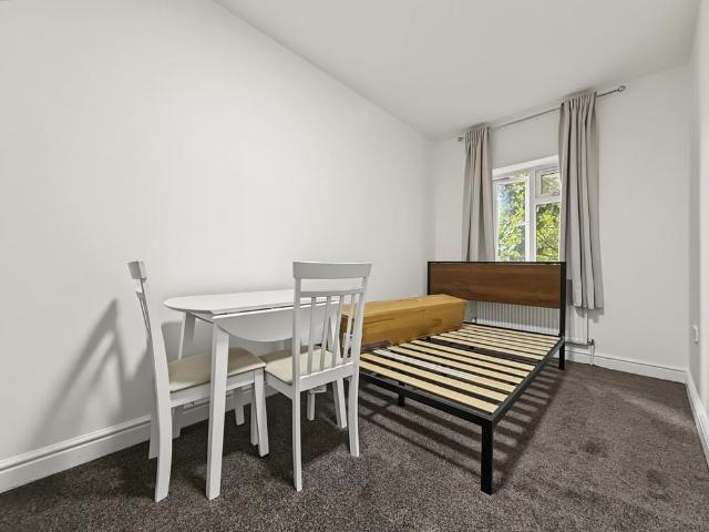 Room for rent in London Borough of Hounslow, Greater London