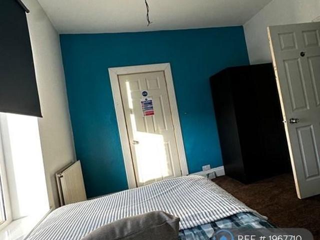 Room for rent in Exley Head, Keighley