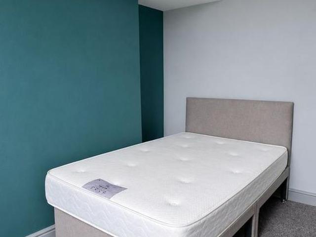 Room for rent in Wombwell, Barnsley