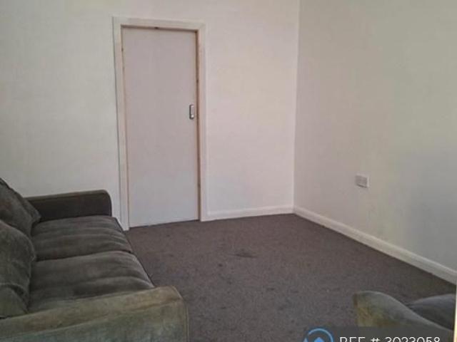 Room for rent in Maltby, South Yorkshire