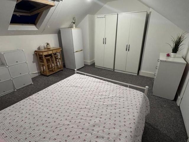 Room for rent in Streatham, Greater London