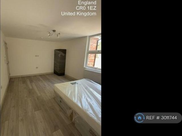 Room for rent in London Borough of Croydon, Waddon