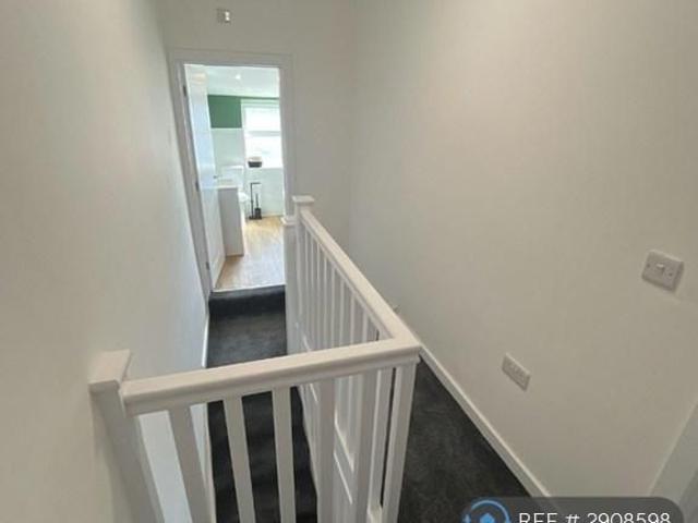 Room for rent in Huyton, Knowsley