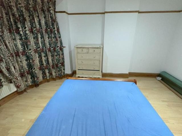 Room for rent in Troy Town, Rochester