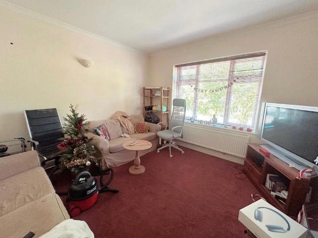 Room for rent in Osney, The Slade