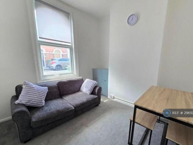Room for rent in The Old Town, Kepwick