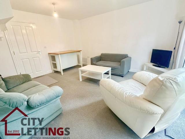 Room for rent in Haddon, East Midlands