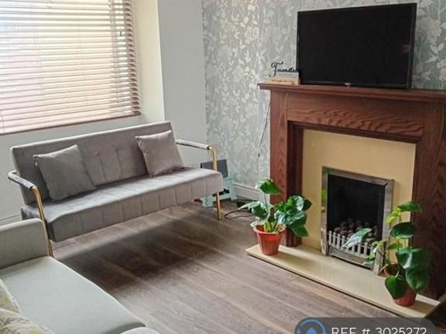 Room for rent in New Hall Farm, Wigan
